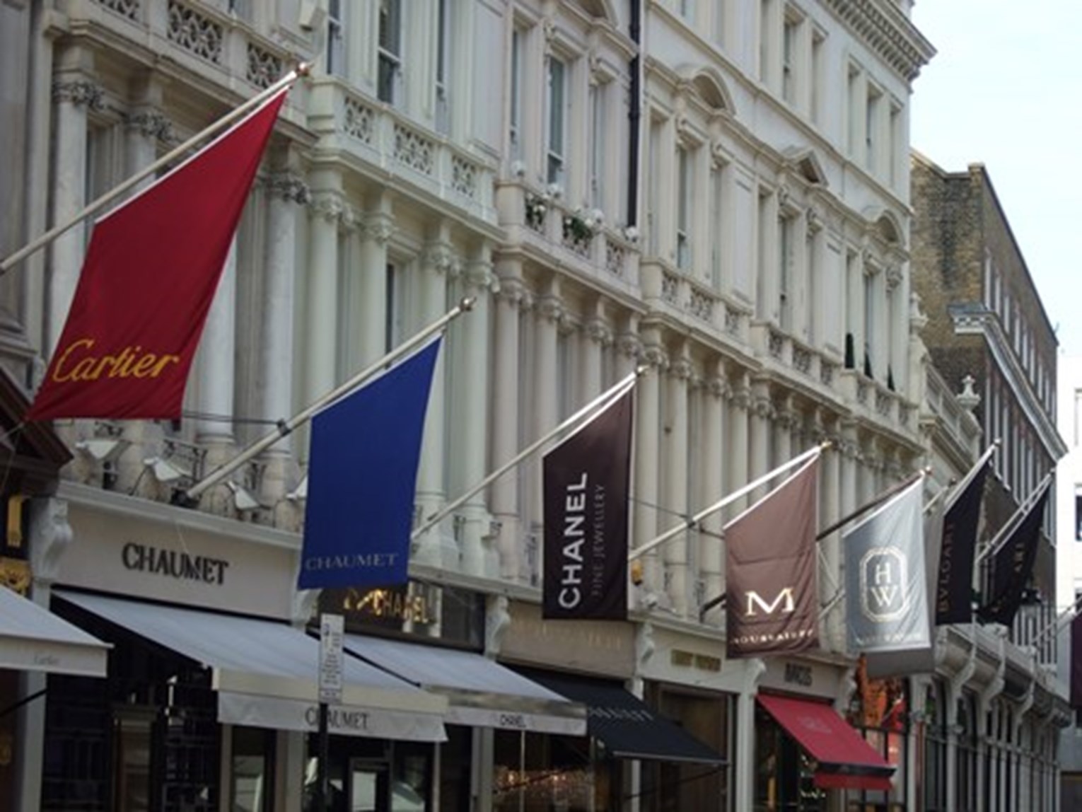 Bond Street Custom Flags